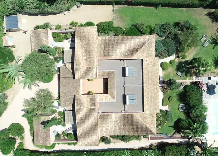 Marina Rossa بورتو فيكشْيو