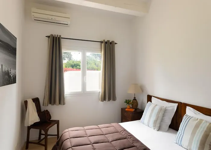 Marina Rossa بيت للعطل بورتو فيكشْيو