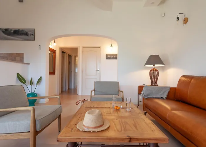 Marina Rossa ポルトヴェッキオ