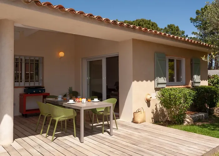 Marina Rossa ポルトヴェッキオ